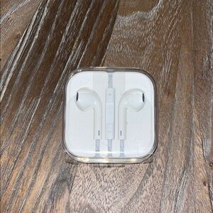 Apple Wired Headphones
